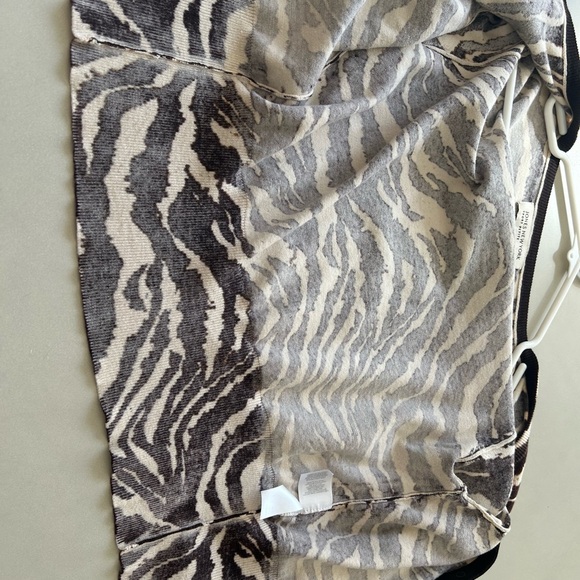 Jones New York Sports Petite animal print cardigan - Picture 7 of 10